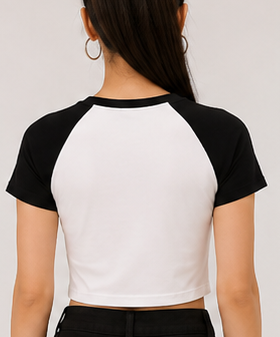 Women's Contrast Raglan Crop Tee – Star Graphic